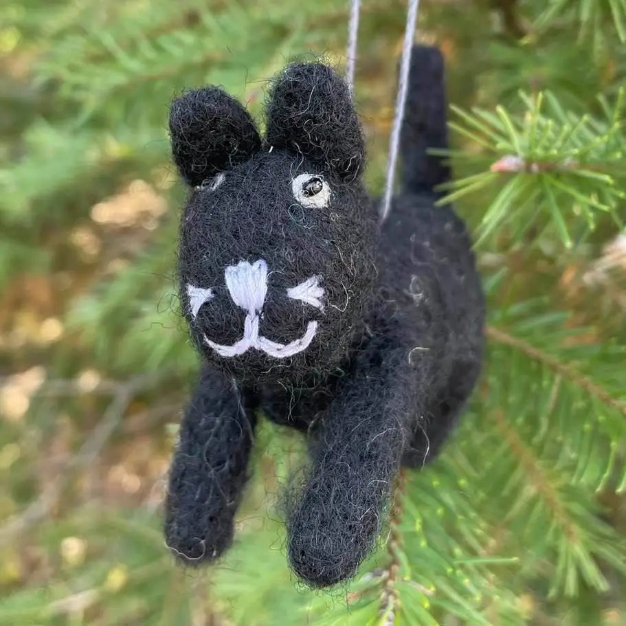 THe Winding Road Holiday Ornament Cat