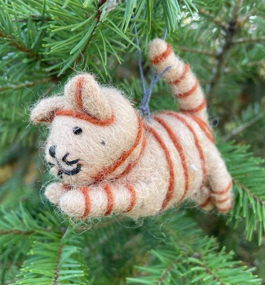THe Winding Road Holiday Ornament Cat