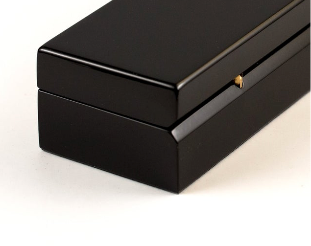 Blackwing Piano Box