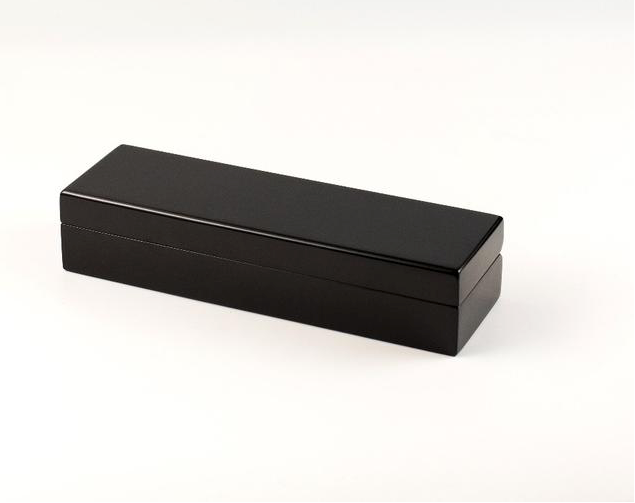 Blackwing Piano Box