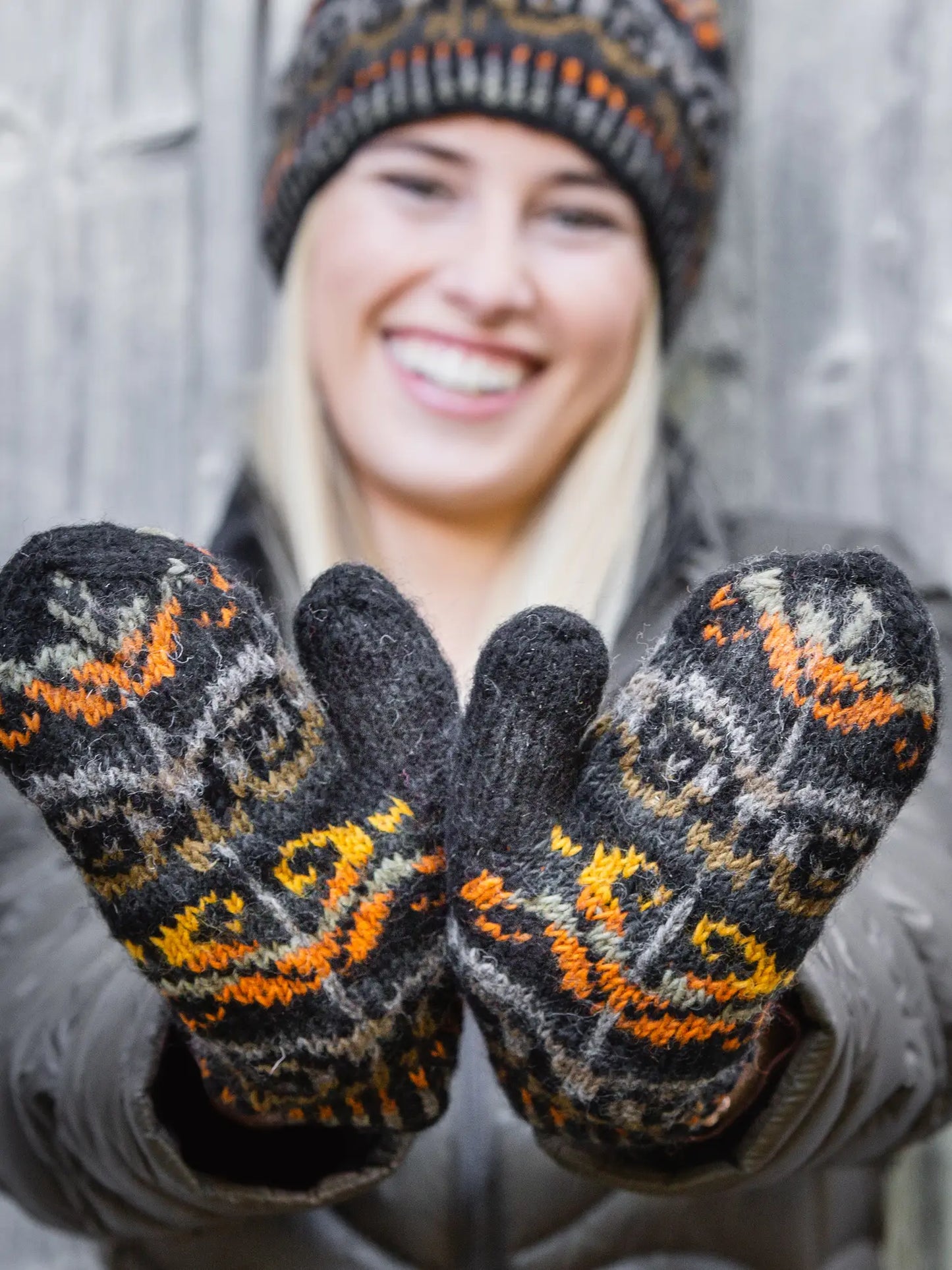 Mittens (Natalia)