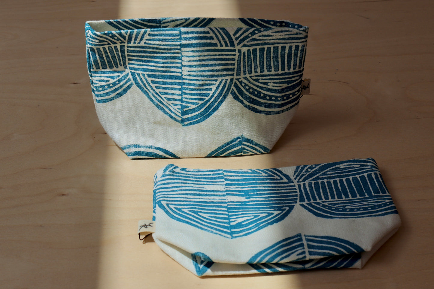 Yetunde Rodriguez - Plant Pot Cover