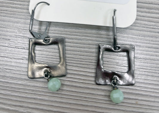 Earrings - Gunmetal Square With Glass